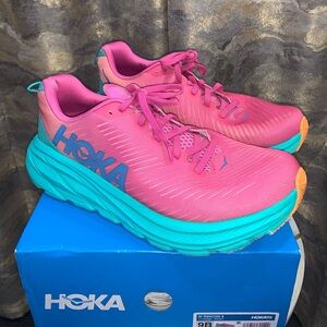 Women's Hoka Rincon 3 shoes size 9